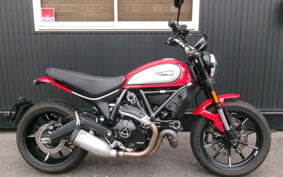 DUCATI  DUCATI  SCRAMBLER  ICON  2022 3K00