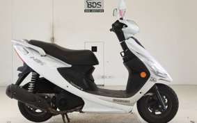SUZUKI GSR125