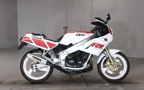 YAMAHA FZR400 1WG