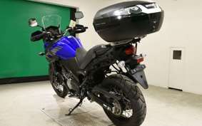 SUZUKI Vｽﾄﾛｰﾑ650XTA 2020 C733A