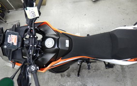KTM 890 ADVENTURE	 2026