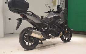 HONDA NT1100 2022 SC84