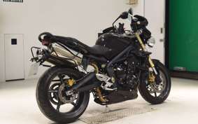 TRIUMPH STREET TRIPLE 2011