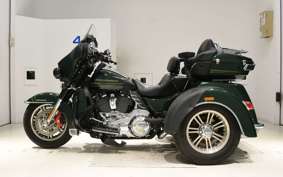 HARLEY FLHTCUTG 1870 2019