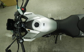 SUZUKI GSX-8S 2025