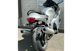 SUZUKI GSX-1300R HAYABUSA 2000 GW71A