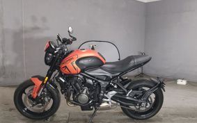 TRIUMPH TRIDENT 660 LGL10U