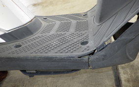 SUZUKI ADDRESS V100 CE13A
