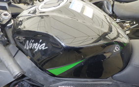KAWASAKI NINJA 400 2022 EX400L