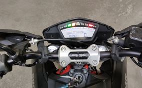 DUCATI  DUCATI  HYPERMOTARD 820 B201JA