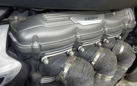 TRIUMPH ROCKET III R 2021