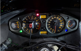 SUZUKI GSX-1300R HAYABUSA 2002 GW71A