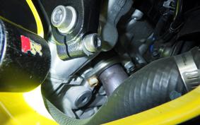 SUZUKI GSX-R600 2004