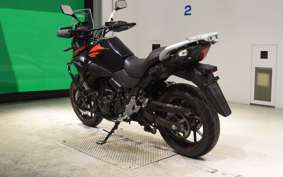 SUZUKI Vｽﾄﾛｰﾑ250 2007