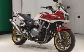 HONDA CB1300SB SUPER BOLDOR A SC54