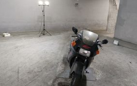 HONDA CBR750 RC27