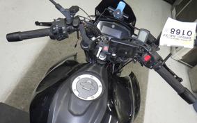 YAMAHA FZ25 2000