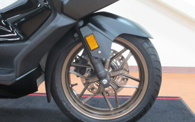 HONDA FORZA 250 MF17