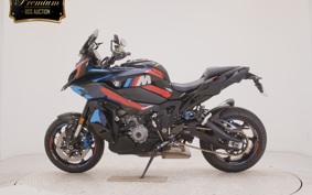 BMW M1000XR 2024