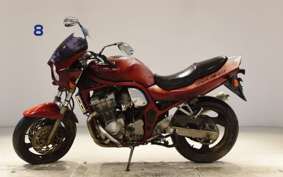 SUZUKI GSF750 GR7EA