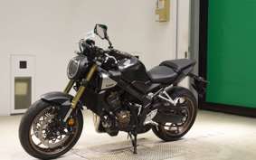 HONDA CB650R E-Clutch 2025 RH17