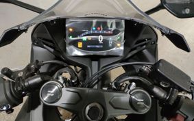 HONDA CBR650R E-Clutch 2026 RH17