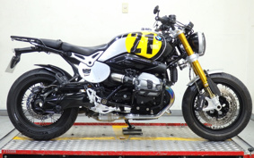 BMW R NINE T 2019 0J01