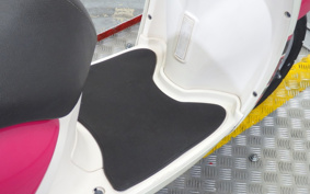 YAMAHA  VINO  DELUXE  SA37J