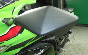 KAWASAKI ZX-25R-2SE 1984 ZX250H