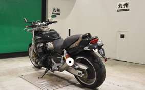 HONDA X4 LD 2000 SC38