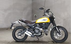DUCATI  DUCATI  SCRAMBLER  CLASSIC  2015 K102JA