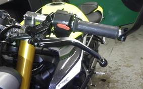 TRIUMPH STREET TRIPLE RS 2023