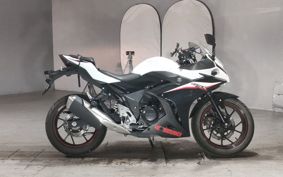 SUZUKI GSX250 R DN11A