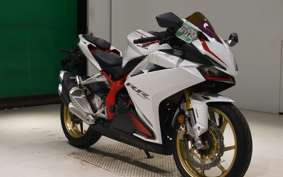 HONDA CBR250RR A MC51