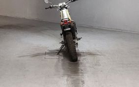 YAMAHA TORITSU CAR DG10J