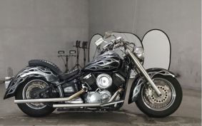 YAMAHA DRAGSTAR 1100 CLASSIC 2003 VP13J