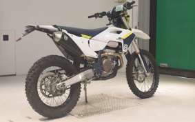 HUSQVARNA FE250