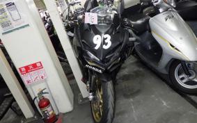 HONDA CBR250RR A MC51