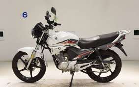 YAMAHA YBR125