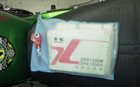 KAWASAKI ZRX1200 R 2002 ZRT20A