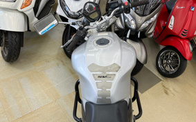 SUZUKI SV650 2005 BY111