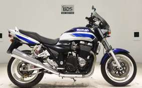SUZUKI GSX1400 2002
