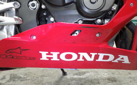 HONDA CBR600RR 2021 PC40