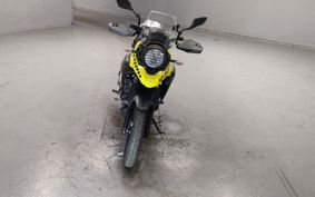 SUZUKI V STROM 250 DS11A