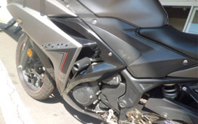 YAMAHA YZF-R25 RG10J