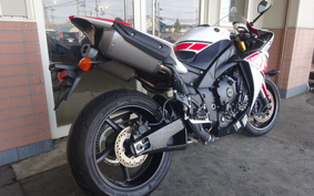 YAMAHA YZF-R1 2013 RN23