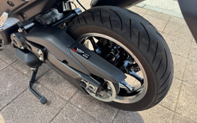 YAMAHA T-MAX 560 A TECHMAX 2025 SJ21J
