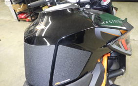 KTM 1290 SUPER DUKE R 2015