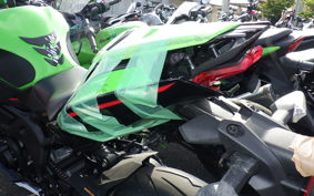KAWASAKI ZX-25R ZX250E