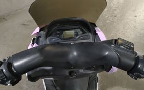 YAMAHA MAJESTY 125 SE27